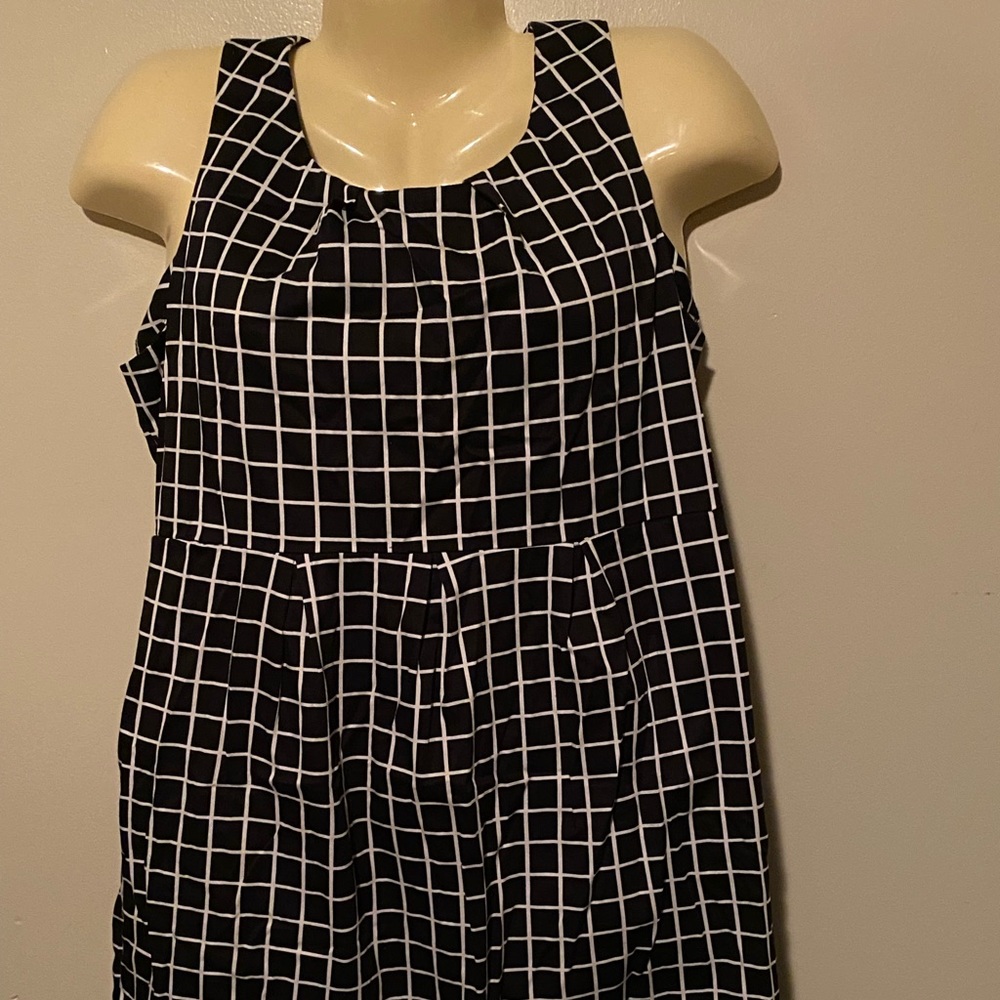 Motherhood Maternity Dress